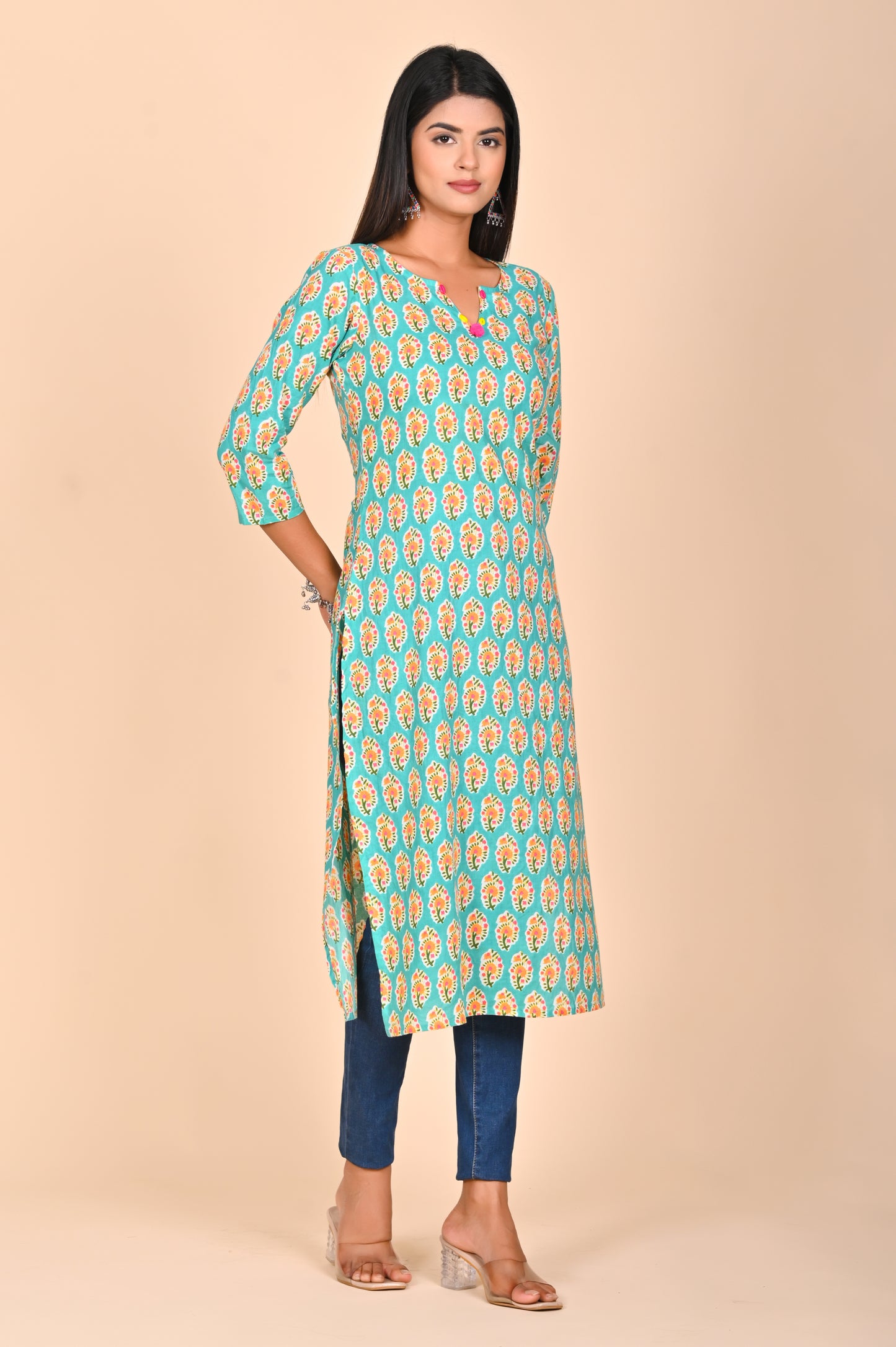 Nargis Charm Kurta